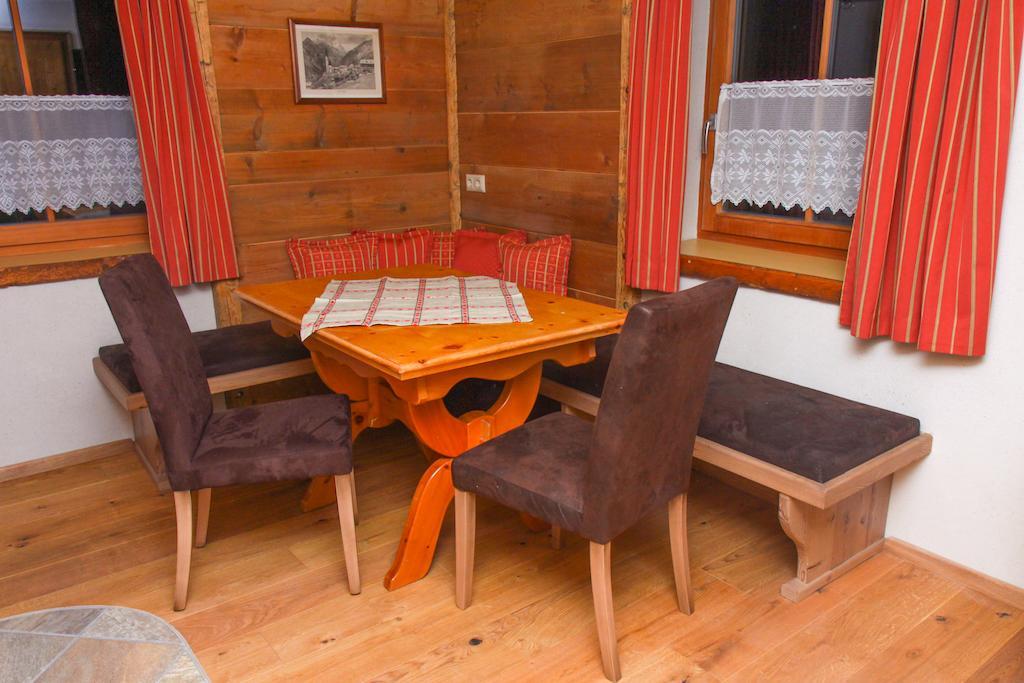 Chalet Alpin Heiligenblut Room photo